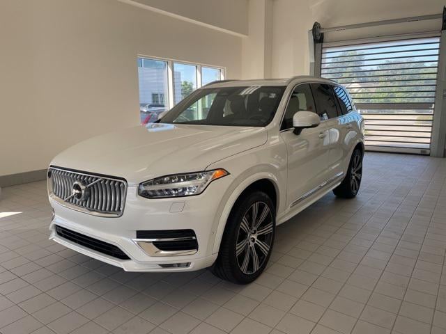 2024 Volvo XC90 B6 Plus Bright 7-Seater SUV