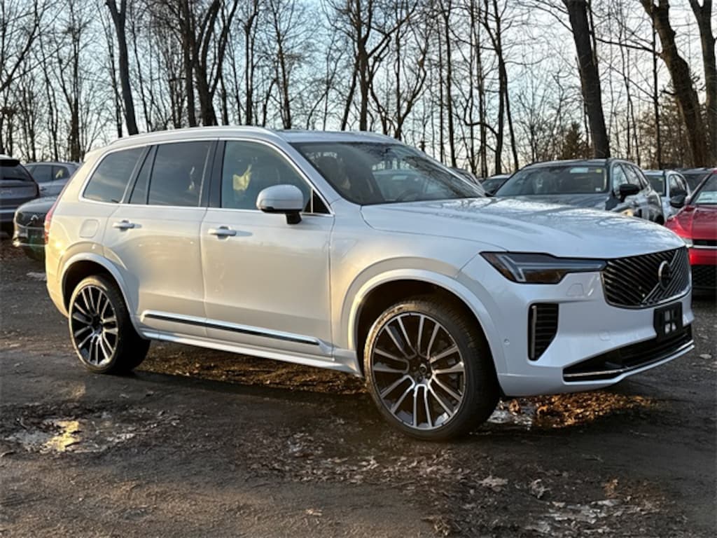 New 2026 Volvo XC90 B6 Plus 7-Seater SUV