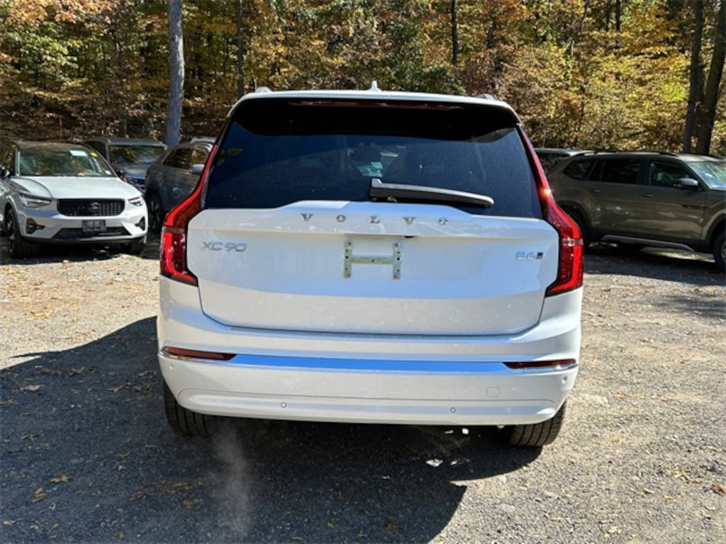 New 2026 Volvo XC90 B6 Plus 7-Seater SUV