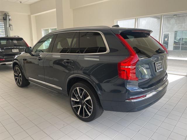 2023 Volvo XC90 AWD Plus photo 2