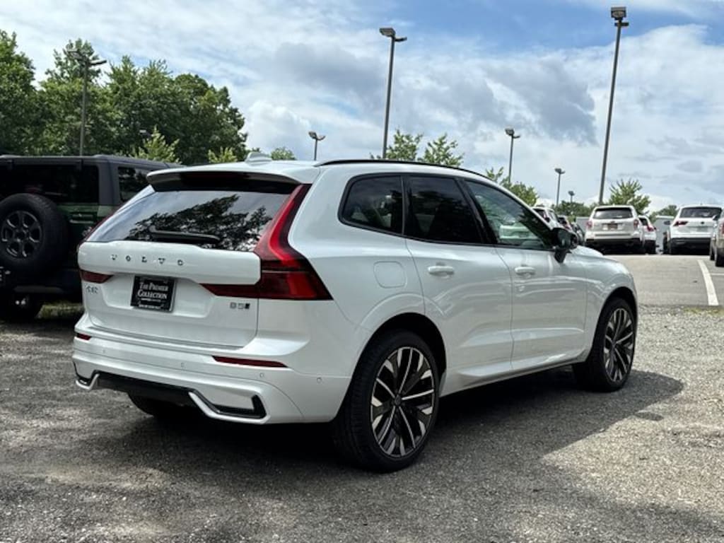 New 2026 Volvo XC60 B5 Ultra SUV