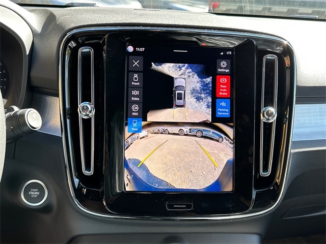 2026 Volvo XC40 Ultra Black Edition - Photo 15
