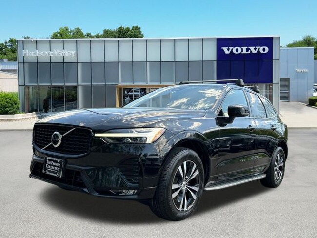 2024 Volvo XC60 B5 Core Dark SUV