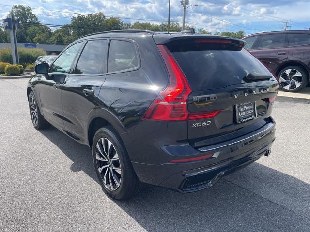 2023 Volvo XC60 B5 Plus photo 2