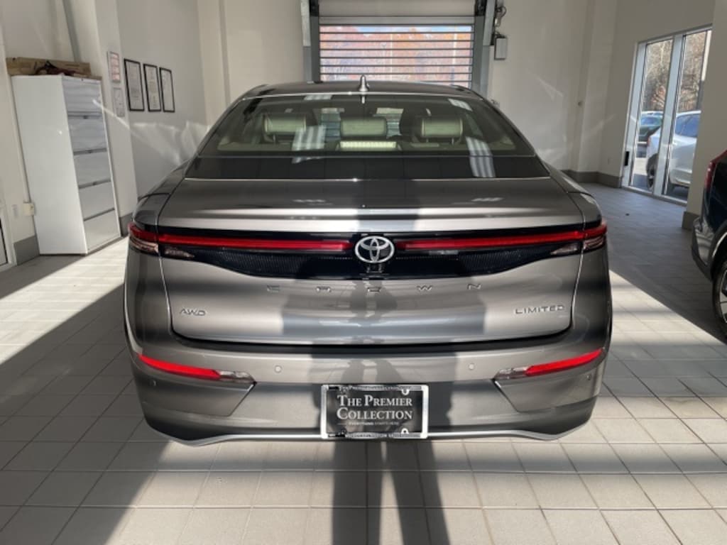 Used 2023 Toyota Crown Sedan