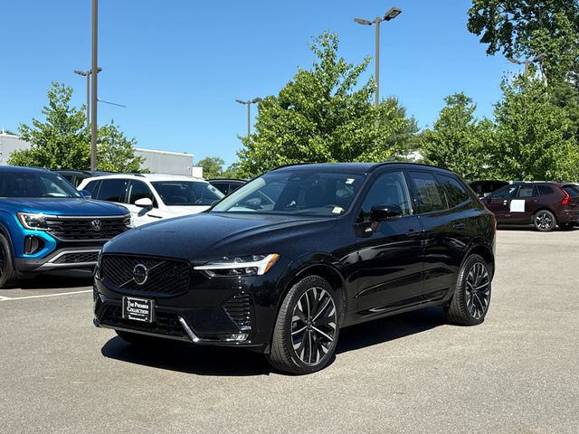 2026 Volvo XC60 B5 Ultra Dark AWD's photo