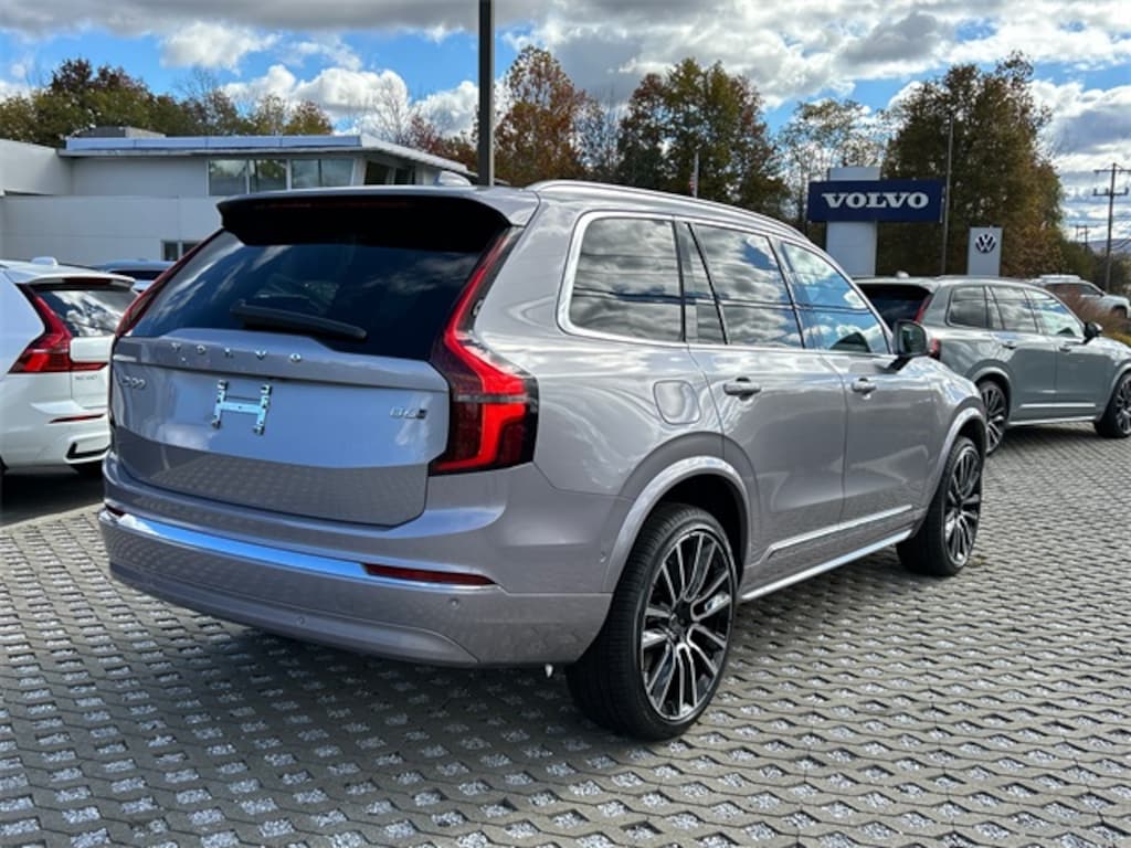 New 2026 Volvo XC90 B6 Plus 6-Seater SUV