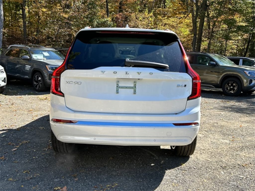 New 2026 Volvo XC90 B6 Ultra 7-Seater SUV