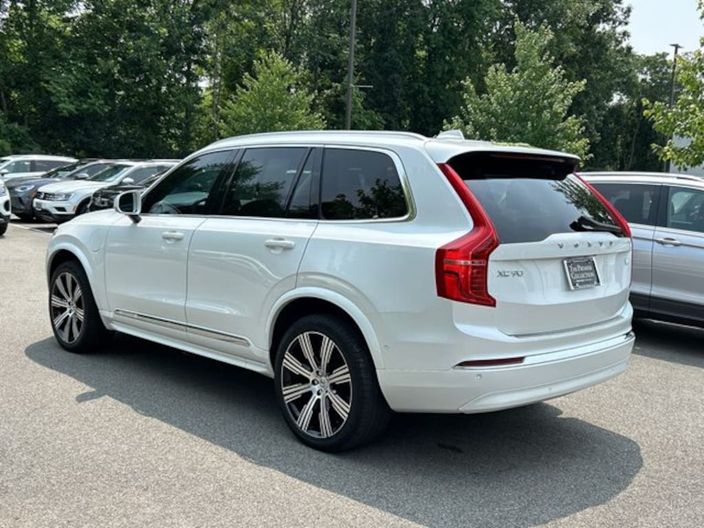Certified 2024 Volvo XC90 plug-in hybrid T8 Plus Bright 7-Seater SUV