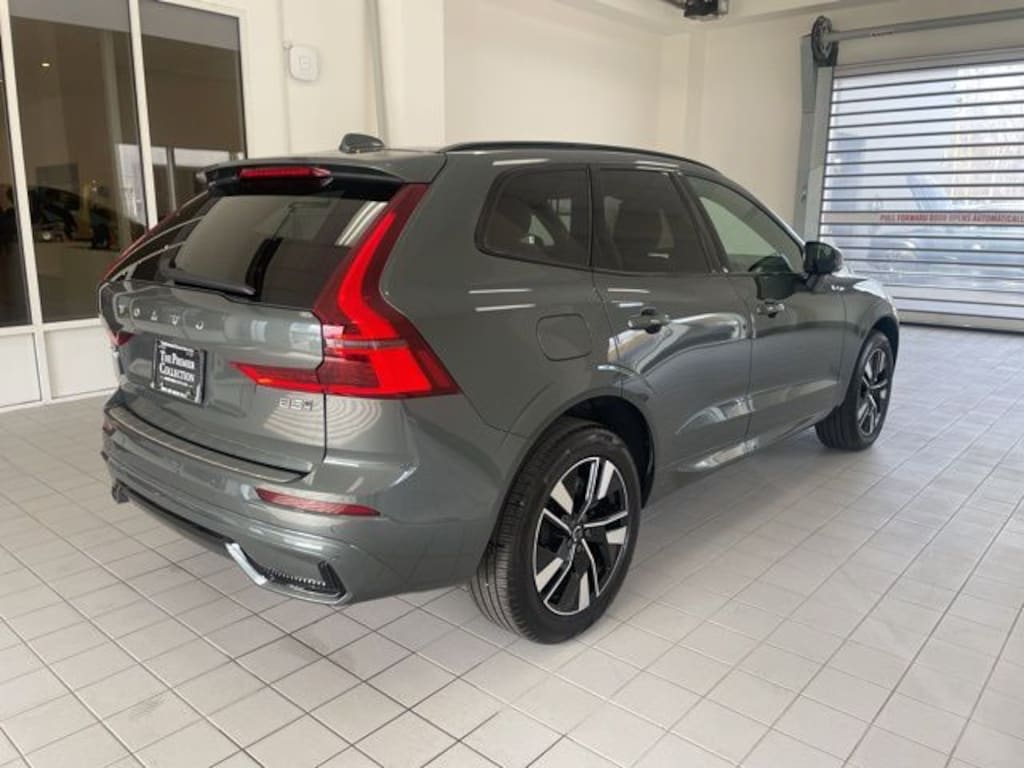 Used 2026 Volvo XC60 B5 Core SUV