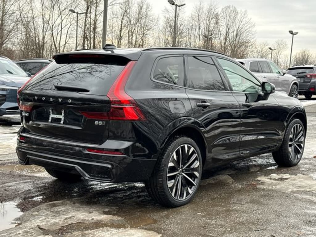 New 2026 Volvo XC60 B5 Ultra SUV