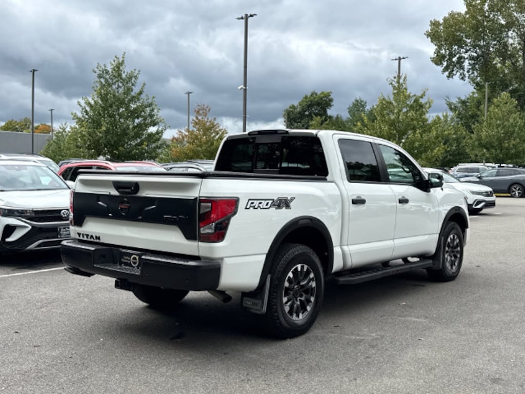 Used 2021 Nissan Titan PRO-4X Truck Crew Cab