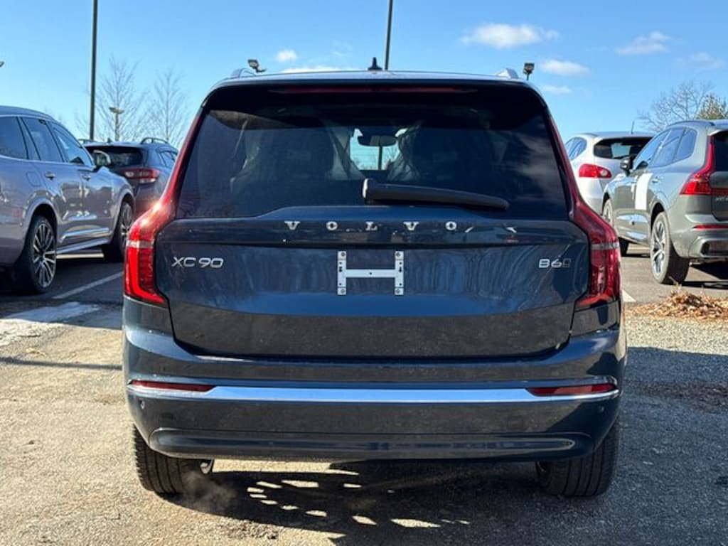 New 2026 Volvo XC90 B6 Plus 7-Seater SUV