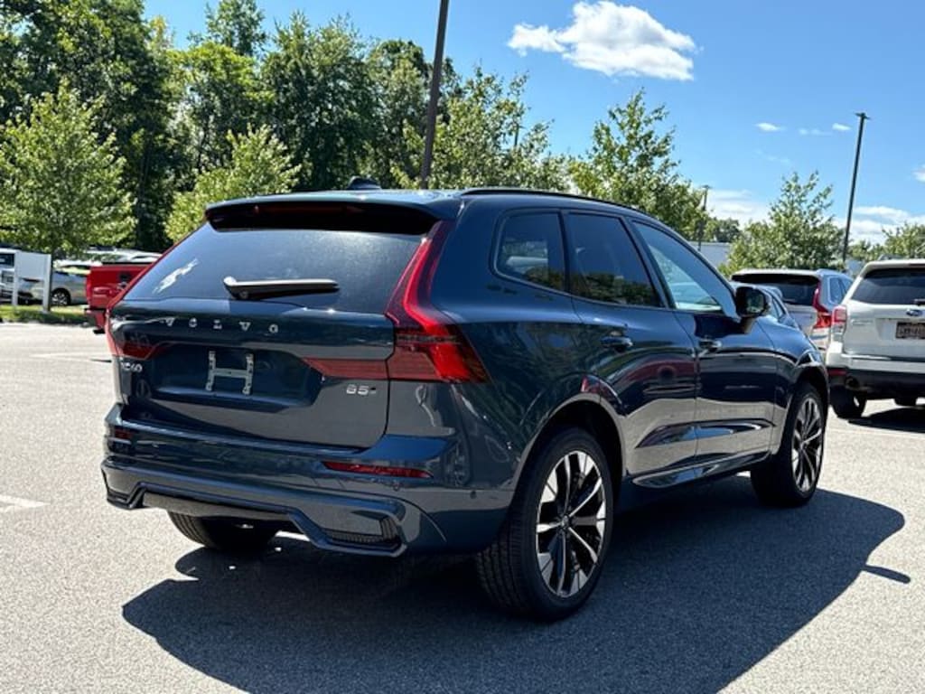 New 2027 Volvo XC60 Plus SUV