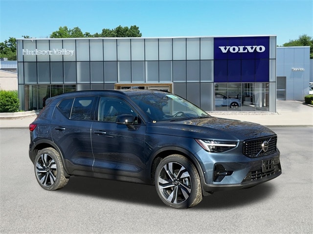 2026 Volvo XC40 Ultra's photo