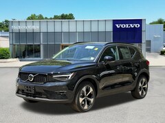 2026 Volvo XC40 B5 Plus AWD SUV