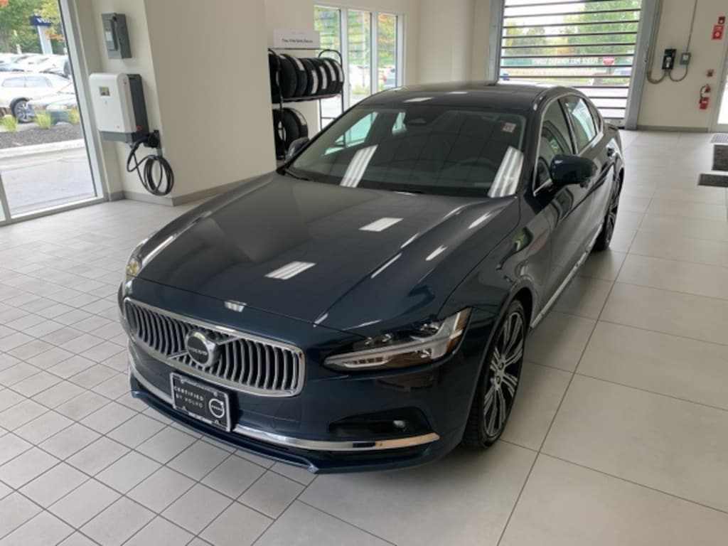 Certified 2023 Volvo S90 B6 AWD Plus Bright Sedan