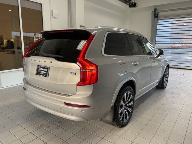 2023 Volvo XC90 B5 AWD Core photo 3
