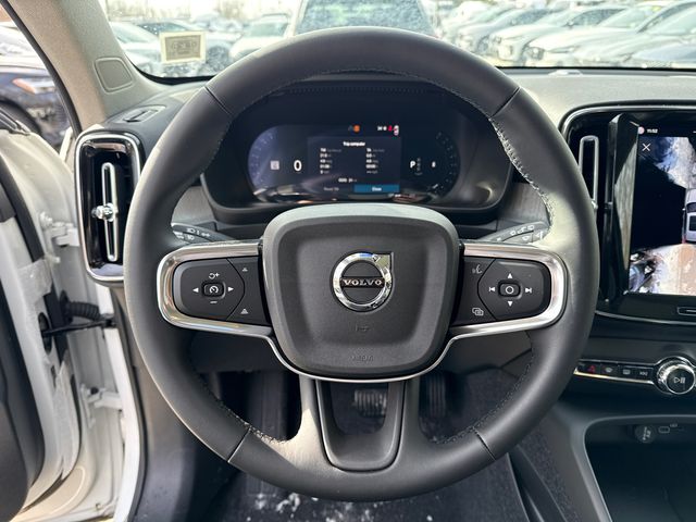 2026 Volvo XC40 Plus - Photo 12