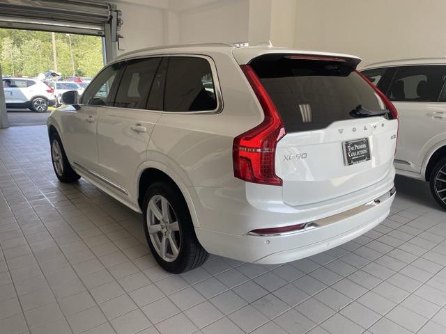 2024 Volvo XC90 B5 Core photo 2