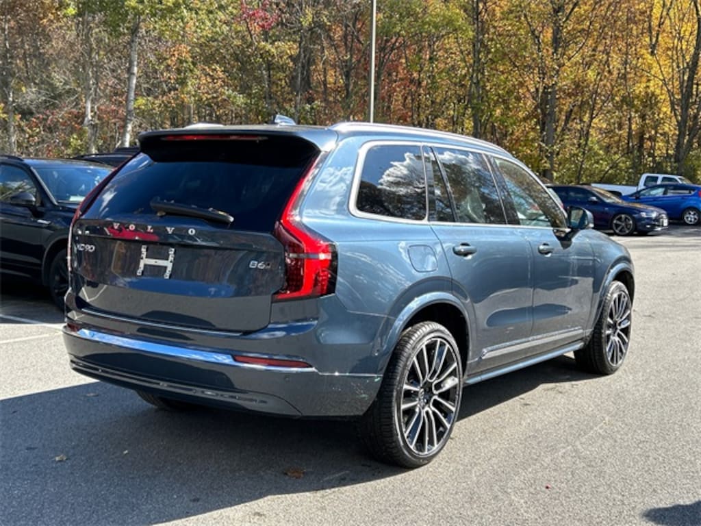 New 2026 Volvo XC90 B6 Plus 7-Seater SUV