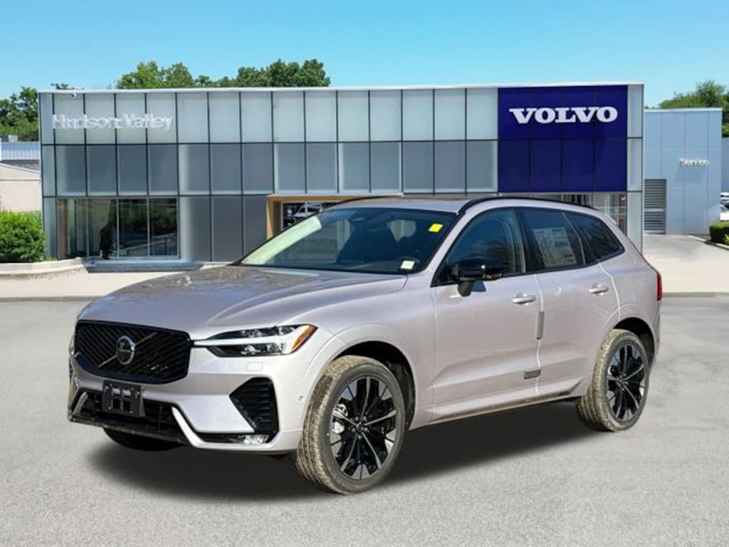 New 2026 Volvo XC60 B5 Plus SUV