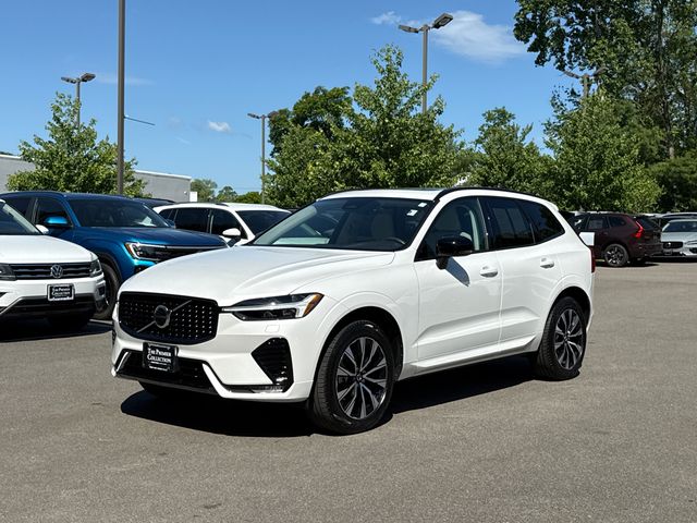 2024 Volvo XC60 B5 Core Dark Theme AWD's photo