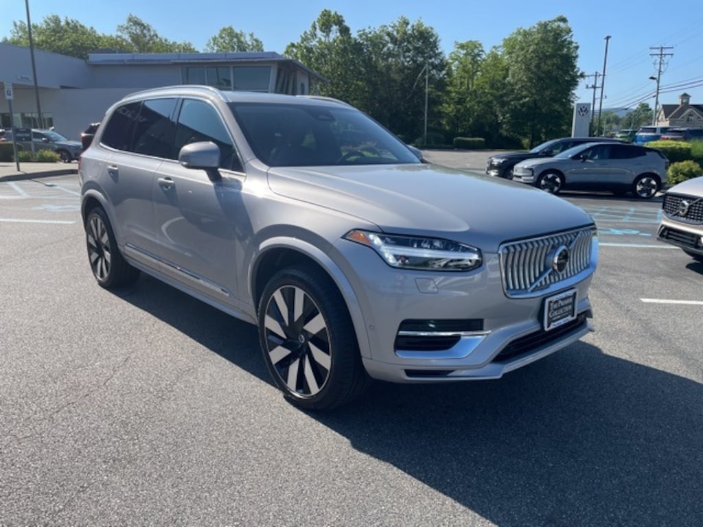 Certified 2024 Volvo XC90 plug-in hybrid T8 Plus Bright 7-Seater SUV