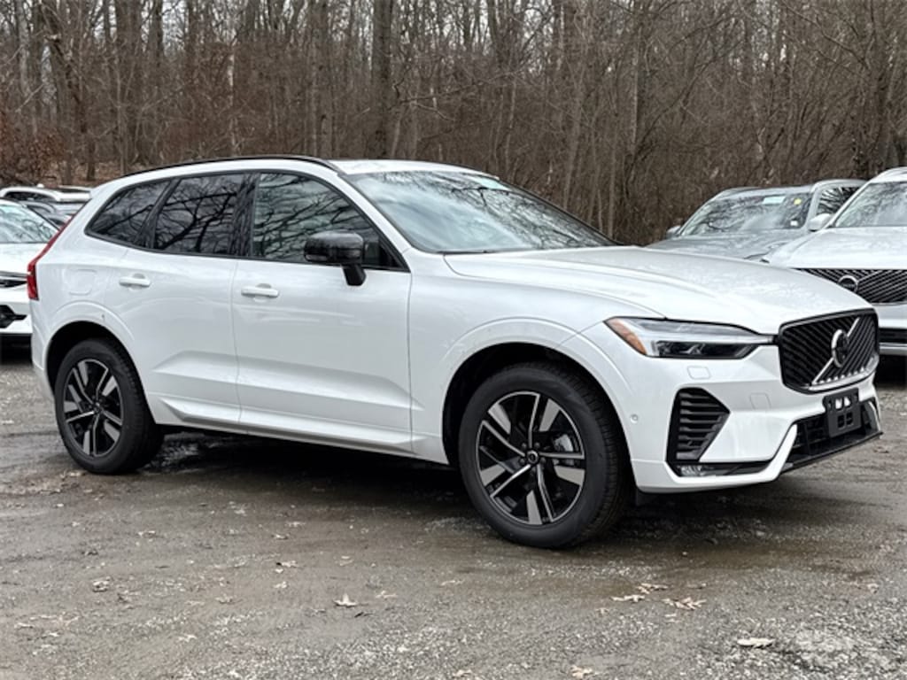 New 2026 Volvo XC60 B5 Plus SUV