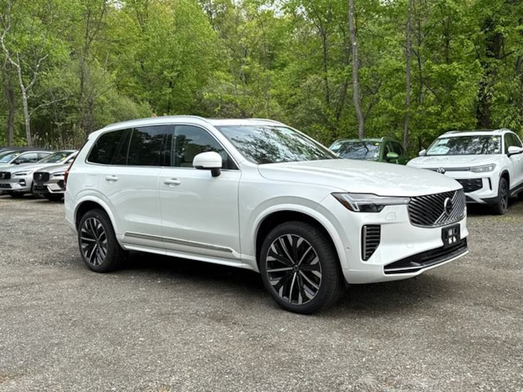 New 2026 Volvo XC90 B6 Plus 7-Seater SUV