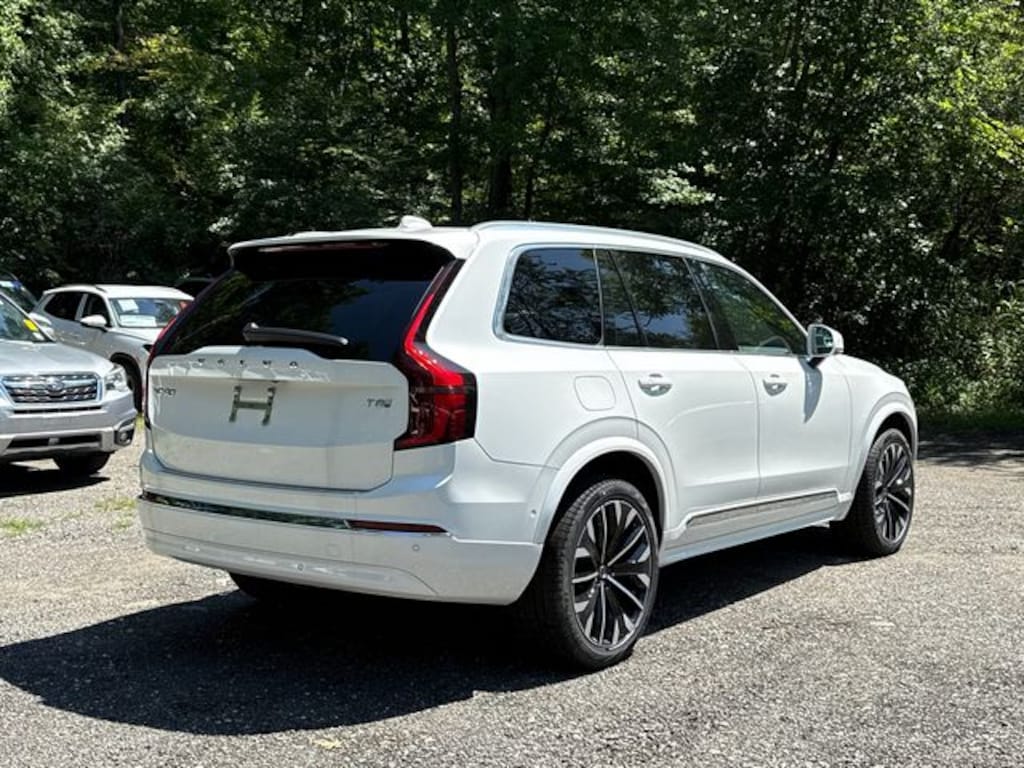 New 2026 Volvo XC90 plug-in hybrid T8 Plus 6-Seater SUV