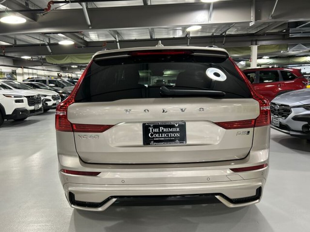 Used 2025 Volvo XC60 B5 Plus SUV
