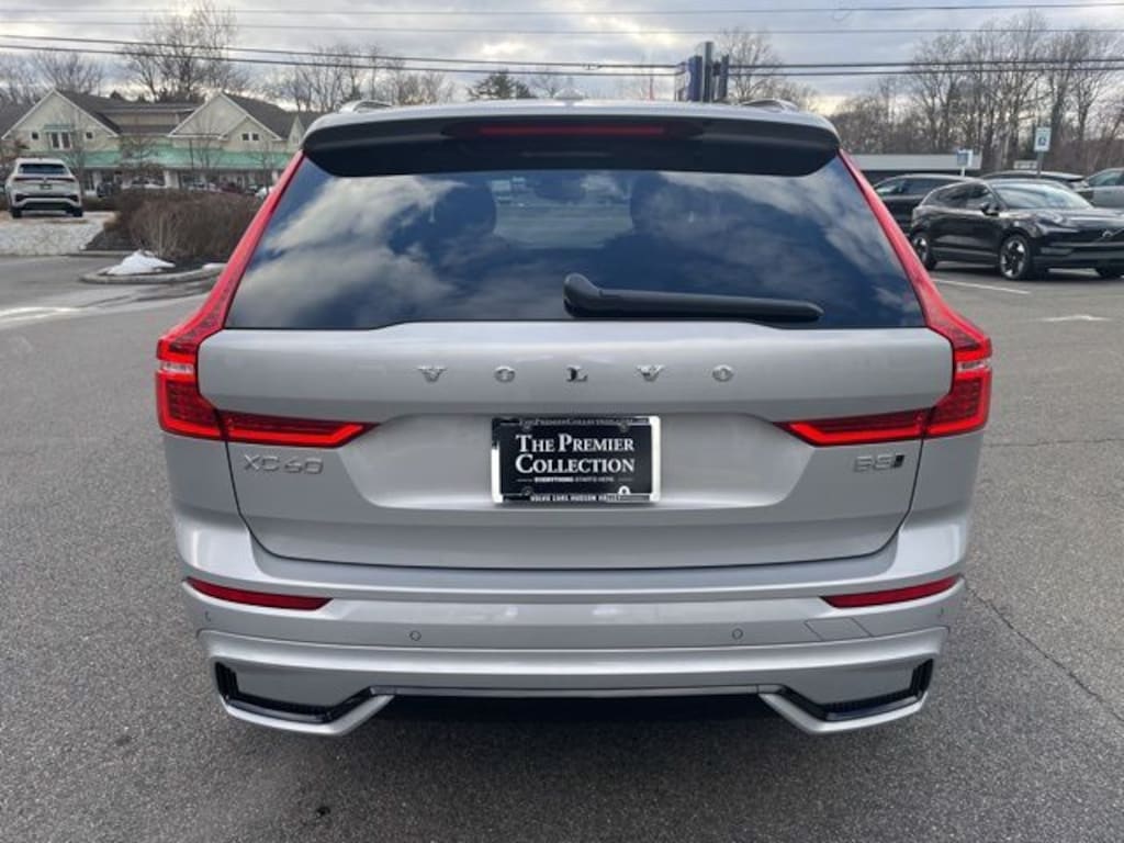Certified 2025 Volvo XC60 B5 Plus SUV