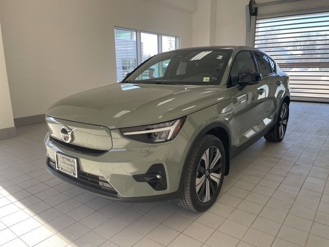 2023 Volvo C40 Plus