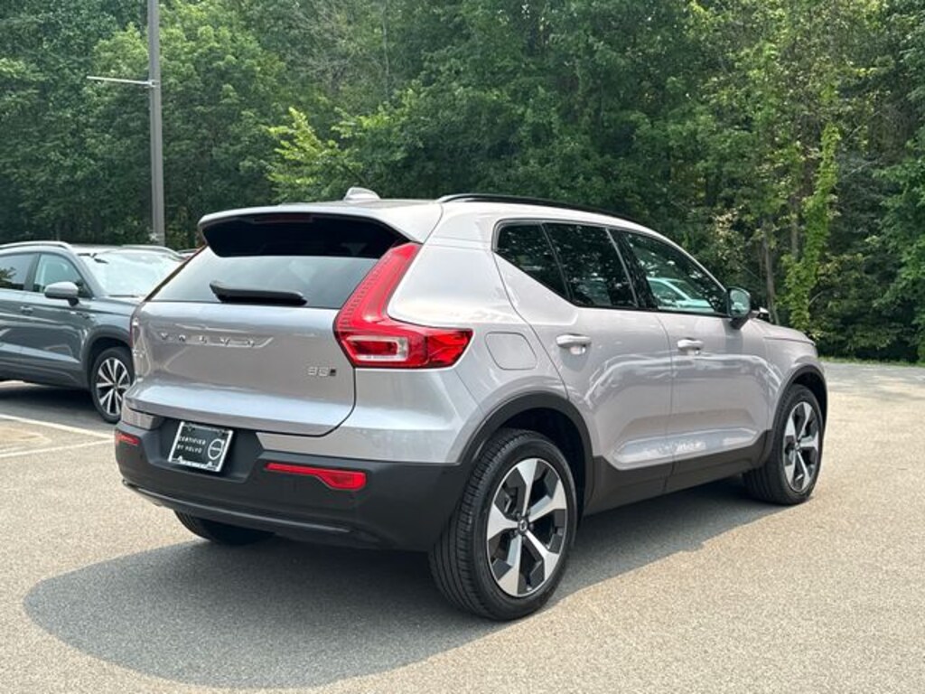 Certified 2026 Volvo XC40 B5 Plus SUV