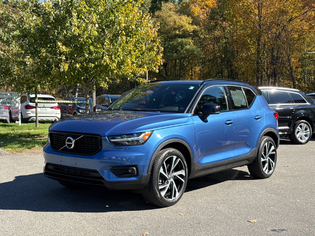 2020 Volvo XC40