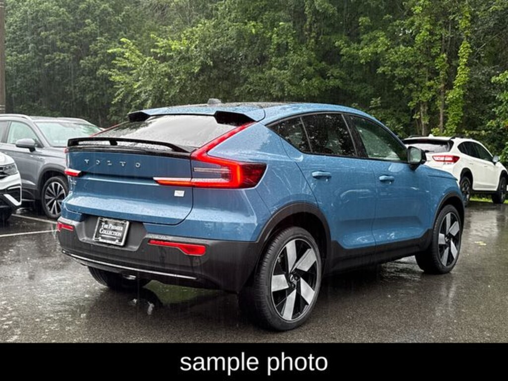 Certified 2023 Volvo C40 Recharge Pure Electric Twin Ultimate SUV