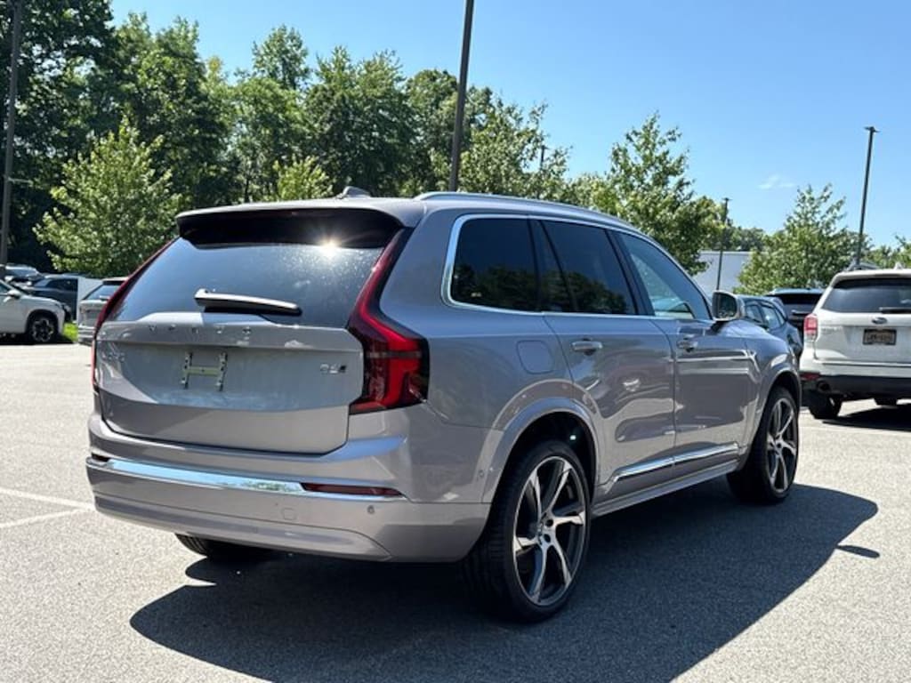 New 2026 Volvo XC90 B6 Plus 7-Seater SUV