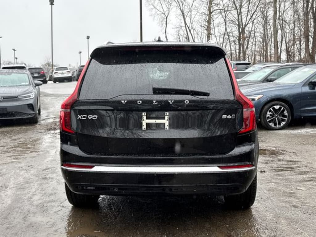 New 2026 Volvo XC90 B6 Ultra 7-Seater SUV