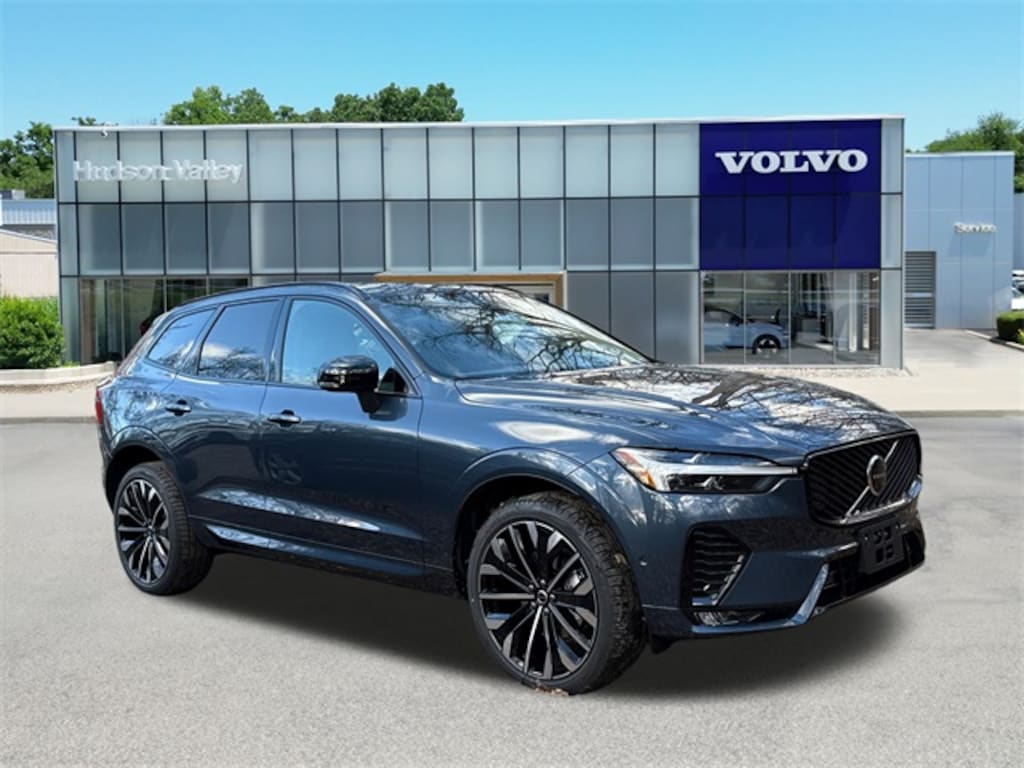 New 2026 Volvo XC60 B5 Ultra SUV