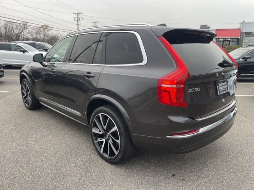 Certified 2024 Volvo XC90 B6 Ultimate Bright 7-Seater SUV