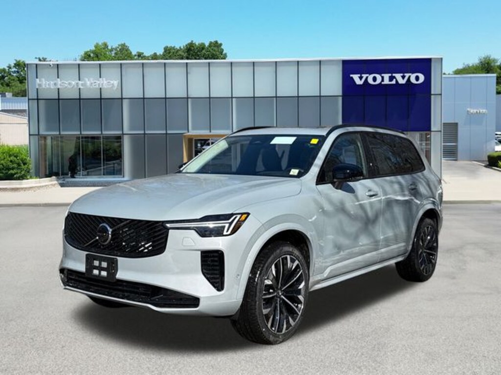 New 2026 Volvo XC90 B6 Ultra Dark Theme 6-Seater SUV