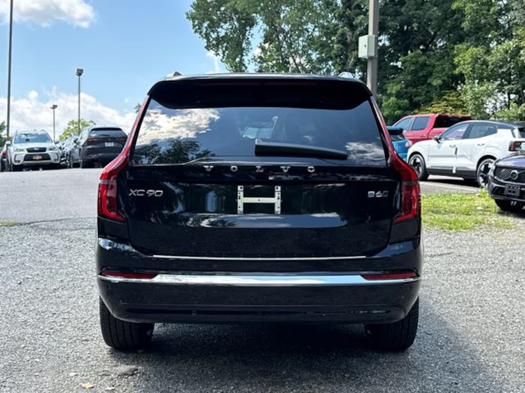 New 2026 Volvo XC90 B6 Plus 7-Seater SUV