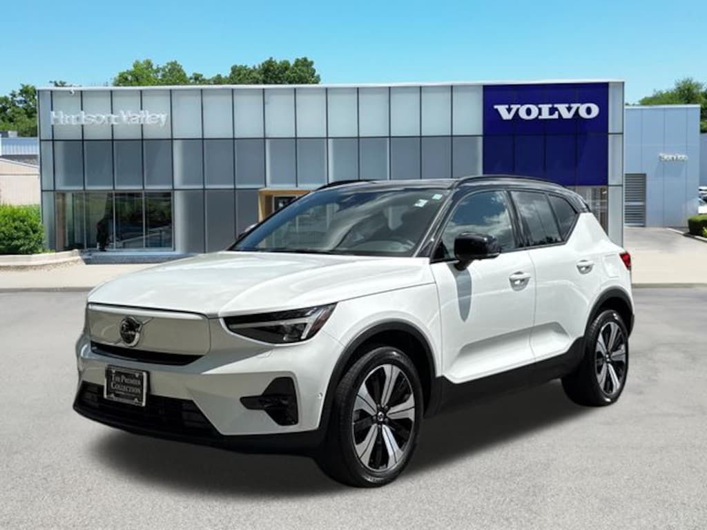 Certified 2023 Volvo XC40 Recharge Pure Electric Plus SUV