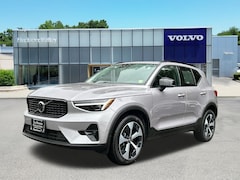 2026 Volvo XC40 B5 Plus SUV