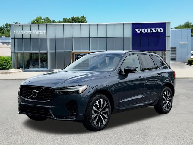 2024 Volvo XC60 B5 Core Dark Theme AWD's photo