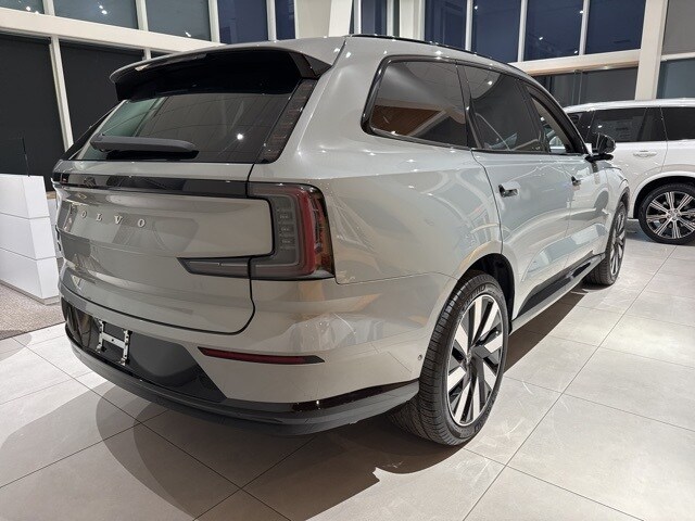 2025 Volvo EX90 Twin Motor Ultra photo 3
