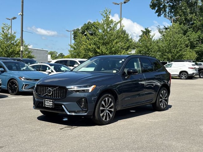 2024 Volvo XC60 B5 Plus Dark SUV