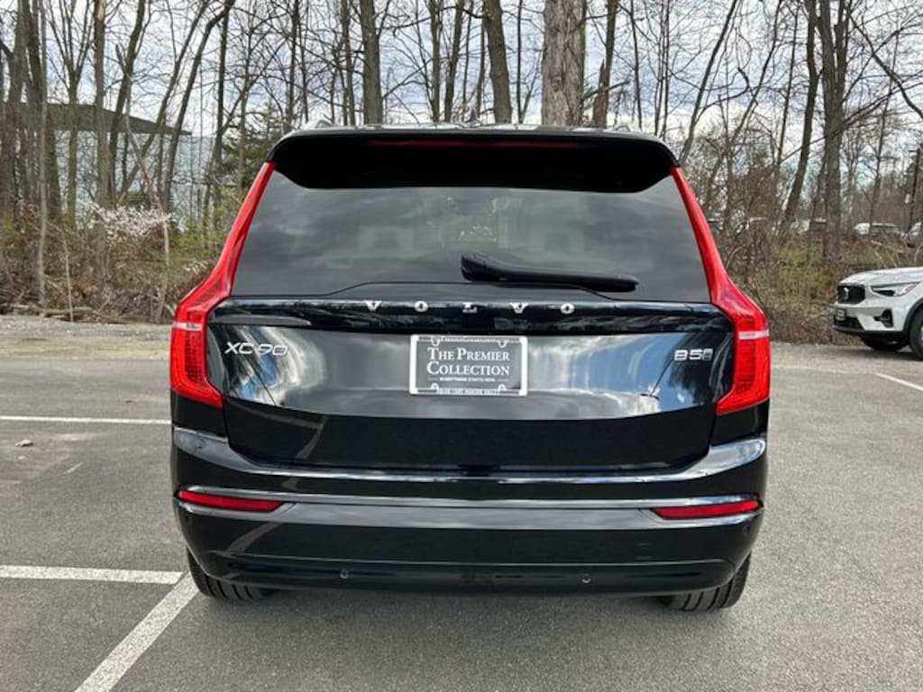 Certified 2023 Volvo XC90 B5 AWD Core SUV