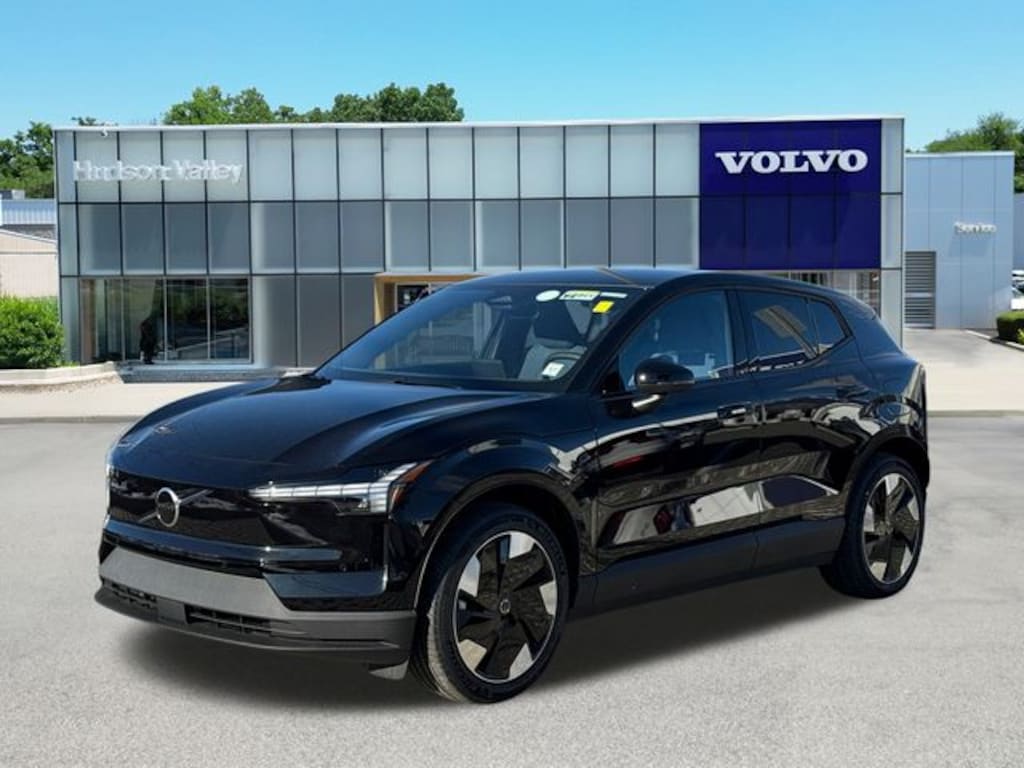 New 2026 Volvo EX30 Twin Motor Plus SUV
